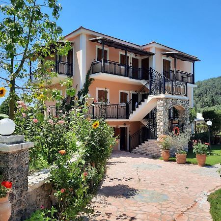 Nikos Apartments Arillas  Eksteriør billede