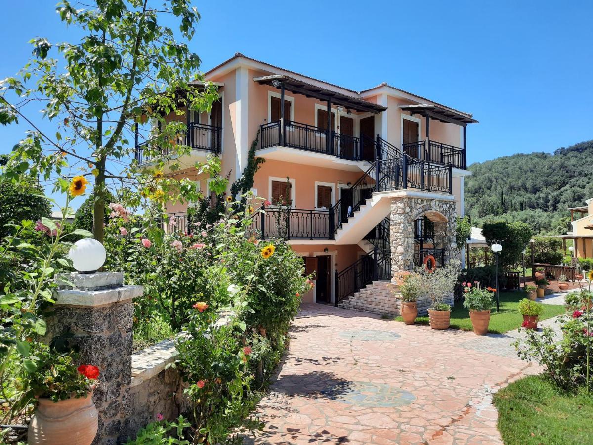 Nikos Apartments Arillas  Eksteriør billede