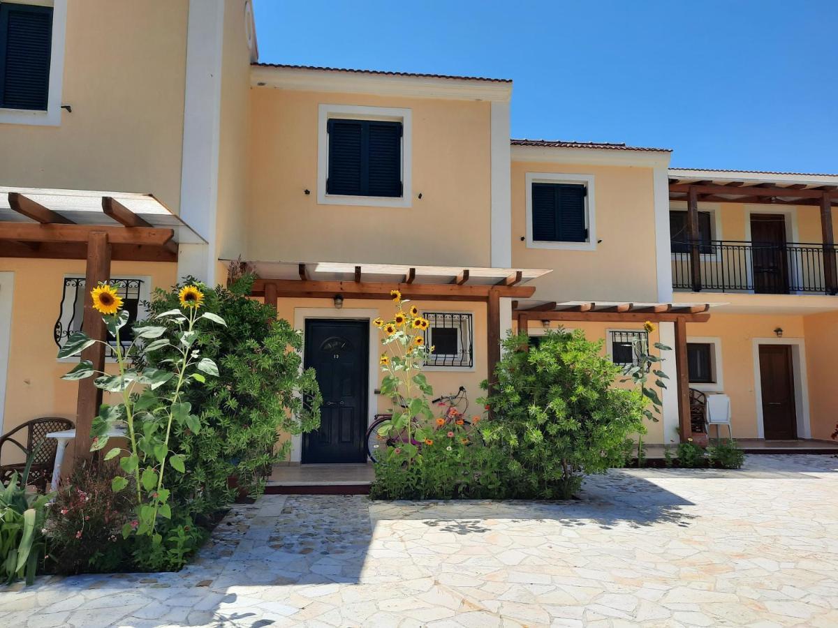 Nikos Apartments Arillas  Eksteriør billede