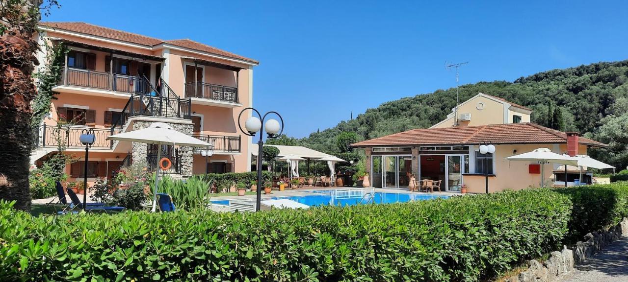 Nikos Apartments Arillas  Eksteriør billede